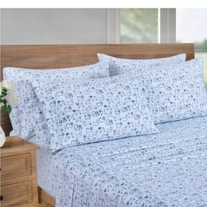 White Blue Queen Size Dog Print Set